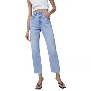 Zara Light Blue Slim Leg High Rise Cropped Jeans Women’s Size 6